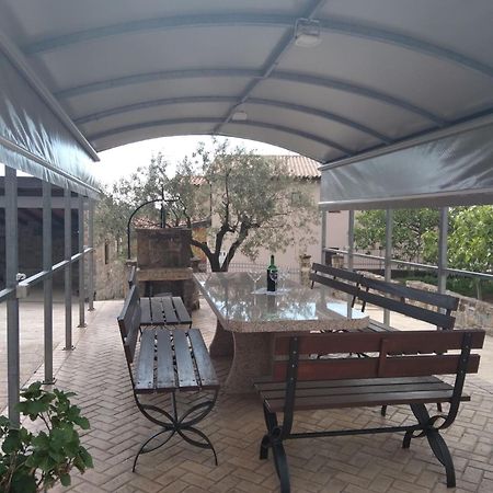 Tourist Farm With Apartments Fig Tree Dekani エクステリア 写真